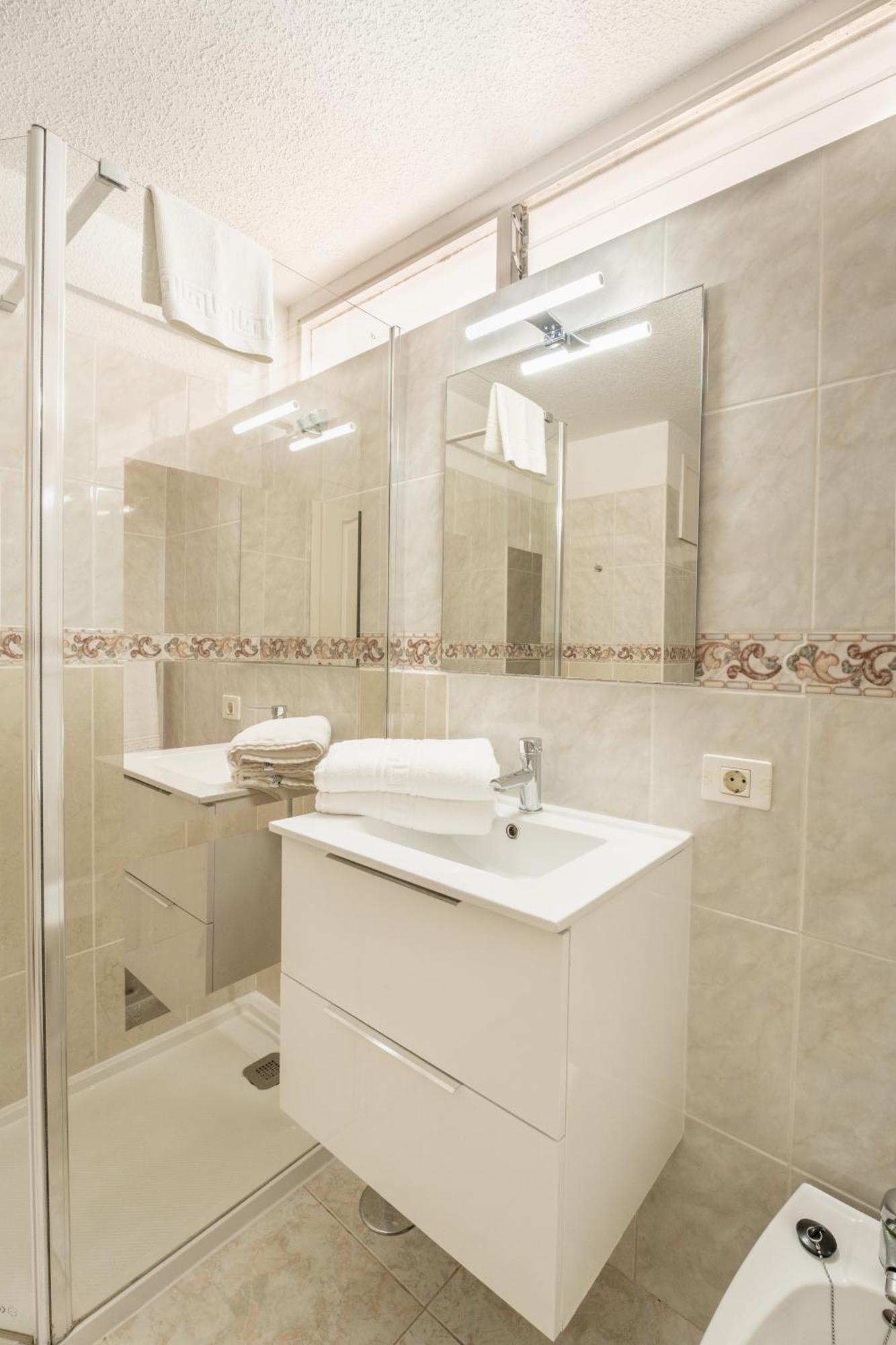 بلايا ذي لاس أميريكاس Apartamentos Borinquen المظهر الخارجي الصورة