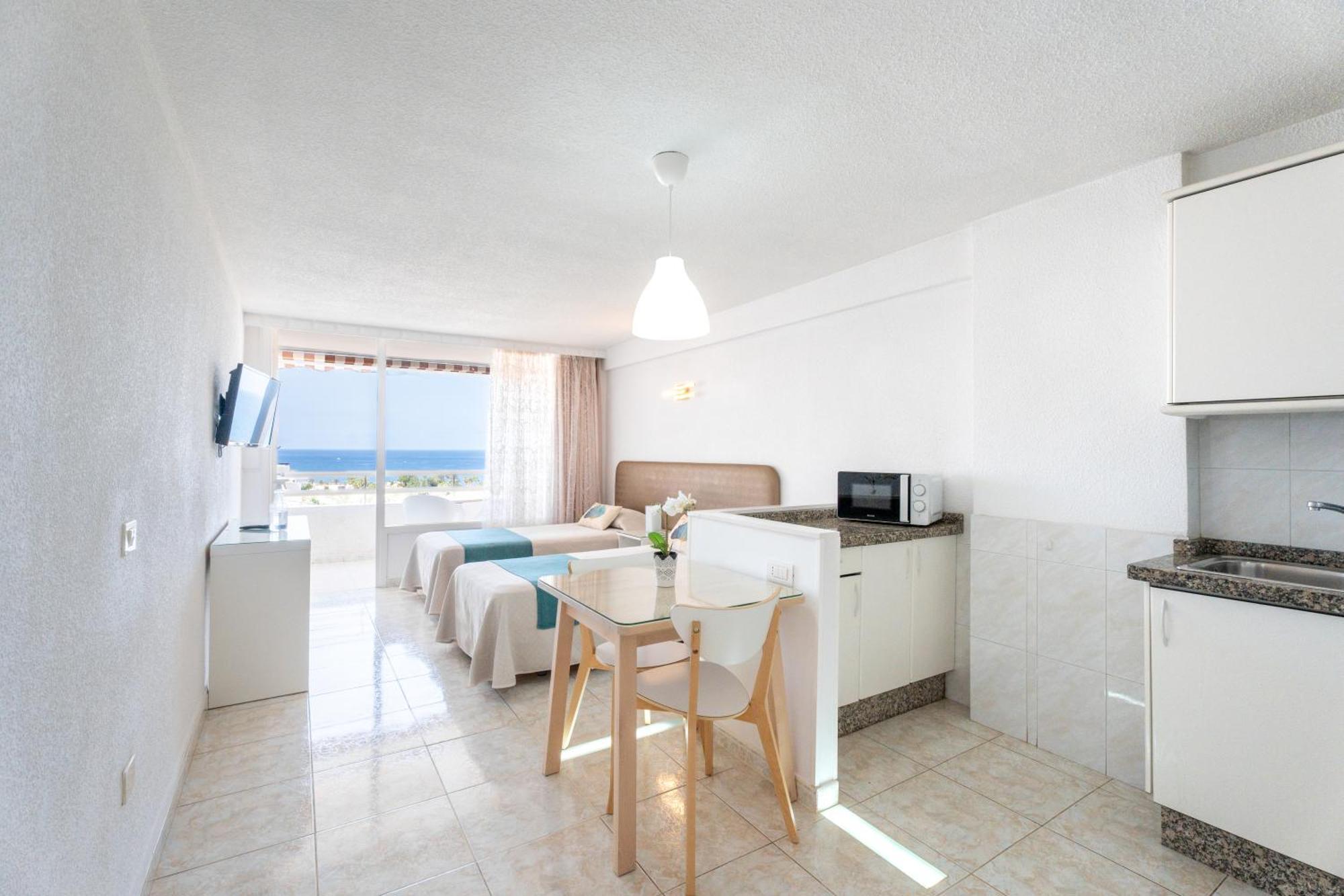 بلايا ذي لاس أميريكاس Apartamentos Borinquen المظهر الخارجي الصورة